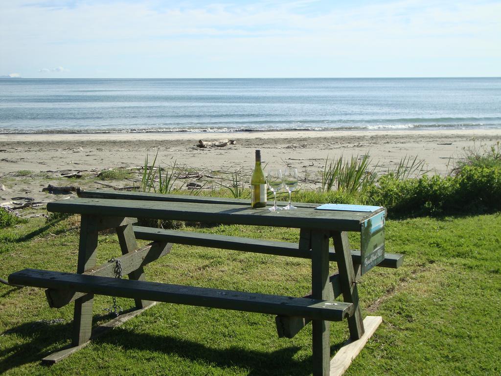 Beachfront Bliss Ohope 外观 照片